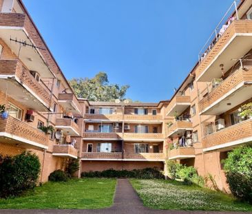 Fully Renovated Unit - Photo 6