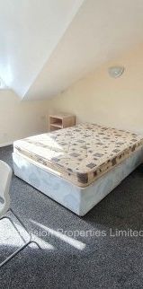 2 Bedroom Property Lettings Leeds University - Photo 1