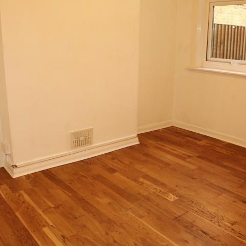 1 bedroom property to rent - Photo 1