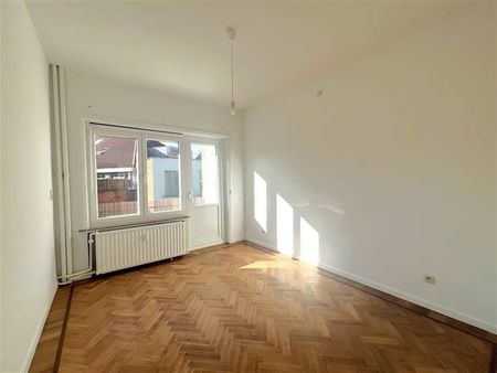 Appartement te huur - Foto 2