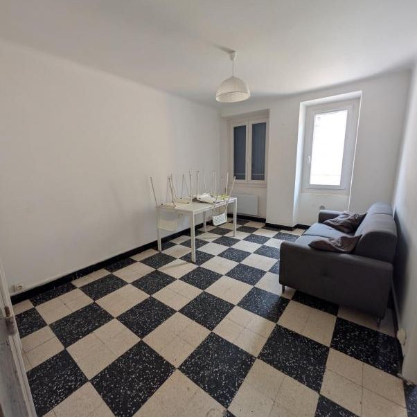 Location Appartement 3 pièces Meublé 67m² ST AMBROIX 30500 - Photo 1