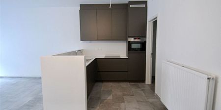 Gelijkvloers app. te huur in Maaseik voor € 670 met 1 slaapkamer - Photo 4