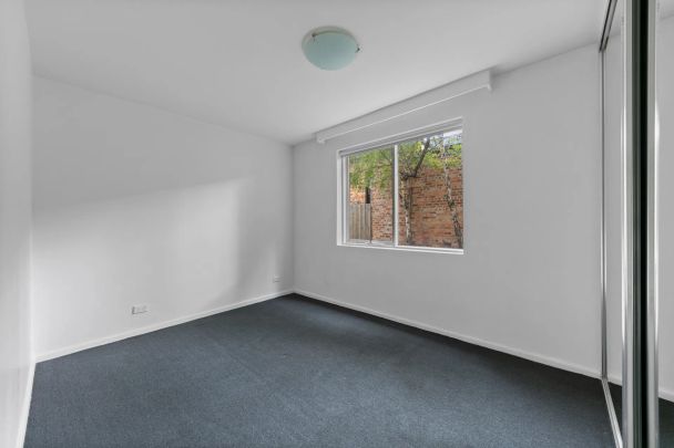 Unit 10/11 Kooyong Road, - Photo 1