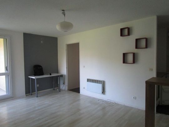 Appartement À Louer 1 Pièce , 30 M² - Photo 1