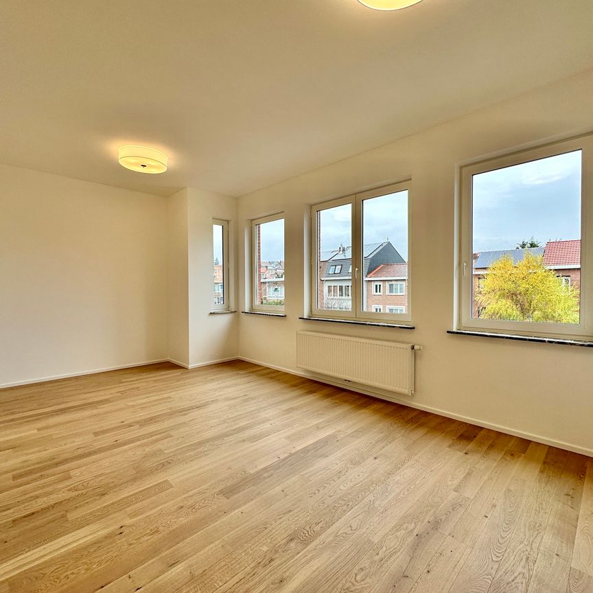 Invalides 26 3e - Foto 1