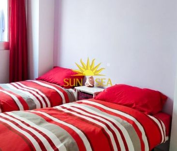 2-BEDROOM APARTMENT IN ALICANTE - Photo 2