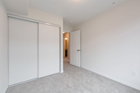 For Lease - 23 Applewood Lane Unit# 79, Toronto, Ontario - Photo 3