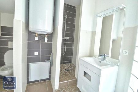 Location Appartement 3 pièces 59m² ST ETIENNE 42100 - Photo 5