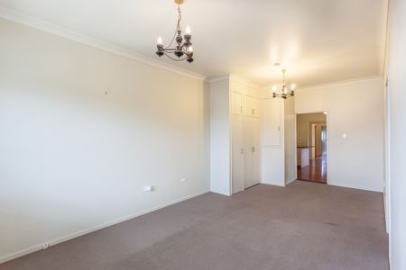 5 Elworthy Street - Photo 5