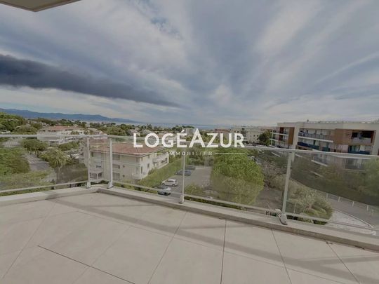 Location AppartementAntibes - Photo 1