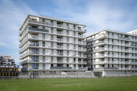 Helle 2-Zimmer-Wohnung mit Balkon & Loggia im Grünen – 22. Bezirk, Adelheid-Popp-Gasse - Foto 2