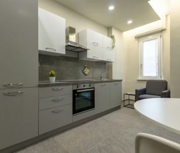 Via Canelli, Turin, Piedmont 10127 - Foto 4