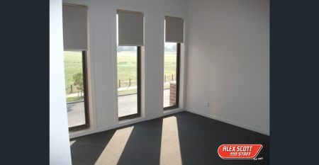 HOME IN LAKESIDE! - Photo 5