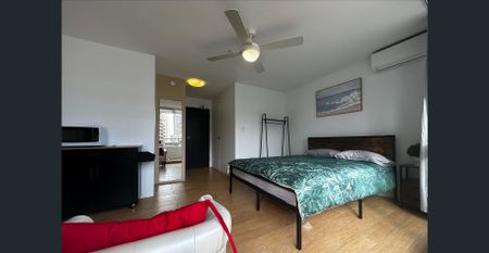 Fully Furnished Studio Apartment In Surfers Paradise - Photo 2