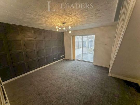 Castle Mews, Scawthorpe, Doncaster, DN5 - Photo 1