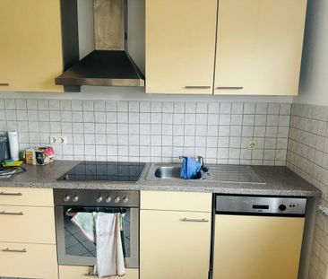 Großzügige 4-Zimmer-Wohnung in einem gepflegten Zweifamilienhaus in... - Photo 5