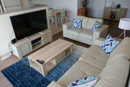 26/5 Queensland Ave, Broadbeach, QLD 4218 - Photo 2