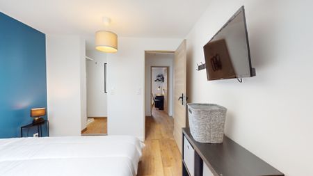 BARBATRE C Roommate 3 Bedrooms at Reims - Photo 5