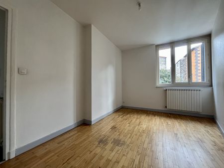 Location Appartement 2 pièces 43m² AUBIERE 63170 - Photo 3