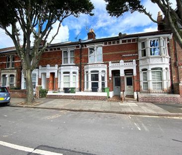 4 bedroom terraced house to rent - Photo 6