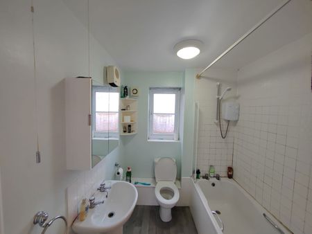 Longley Ings, Oxspring, Sheffield, S36 8ZS - Photo 5