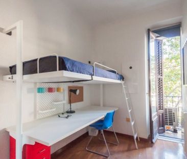 Glorieta de Ruiz Giménez, Madrid, Community of Madrid 28015 - Photo 1