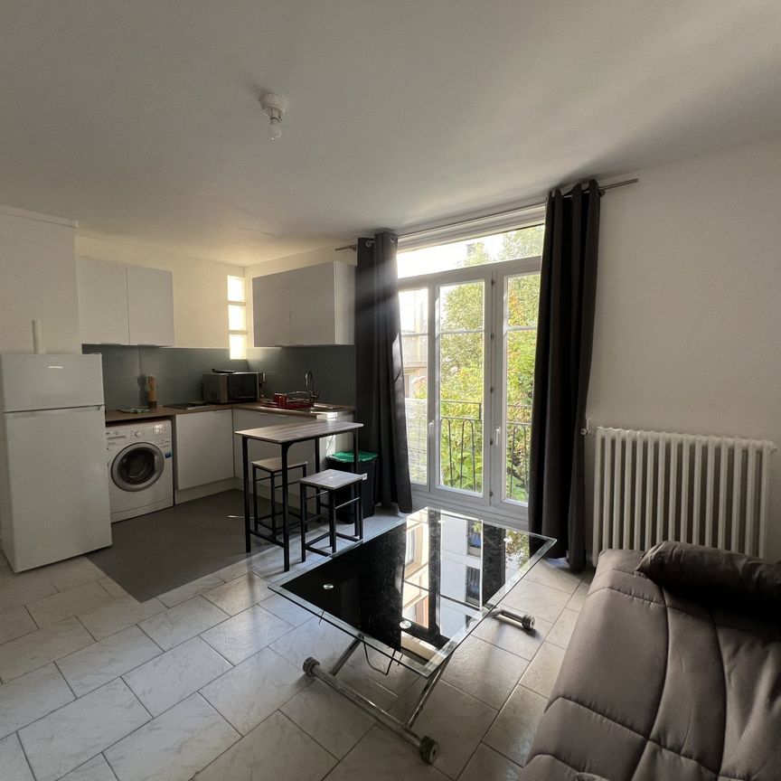 STUDIO MEUBLE - 22.43M² - VITRY SUR SEINE - Photo 1