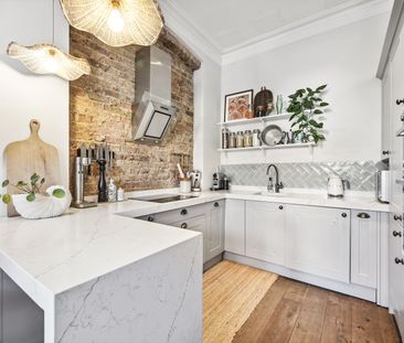 Gordon Road, Ealing, London, W5 - Photo 1