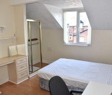 9 bedroom terraced house to rent - Photo 4