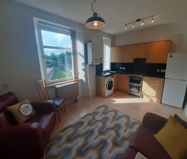 2 Bed Flat, Abbey Place, AB11 - Photo 1