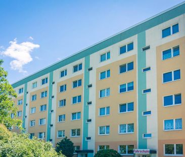 2-Raum-Wohnung mit Balkon zum fairen Preis - Foto 1