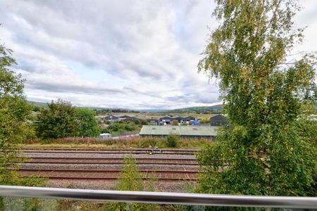2 bedroom flat to rent - Photo 4