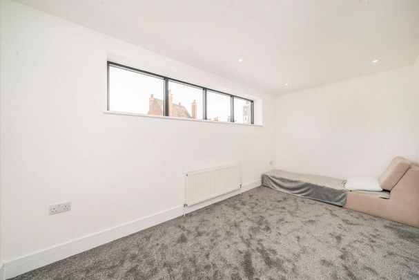 2 bedroom detached house to rent - Photo 1