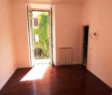 VILLA - PARIOLI: 180mq. 3-level house. Living, dining, 3 bedrooms, ... - Photo 3