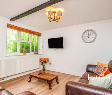 2 bedroom terraced house to rent - Photo 1