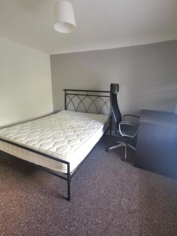 3 bedroom house to rent - Photo 3