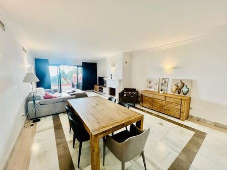 2 bedroom luxury Flat for rent in Benahavís, Andalusia - Photo 5