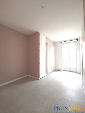 Location Appartement 4 pièces 13m² VOIRON 38500 - Photo 3