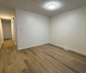 3 Bedroom Upper Unit in Mayfair - Photo 4