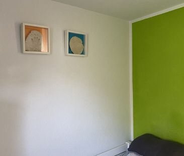Rodenkirchen: Große Maisonette-Wohnung in direkter Rheinnähe - Foto 1
