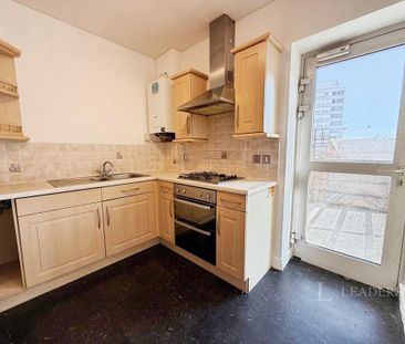 1 bedroom flat to rent - Photo 4