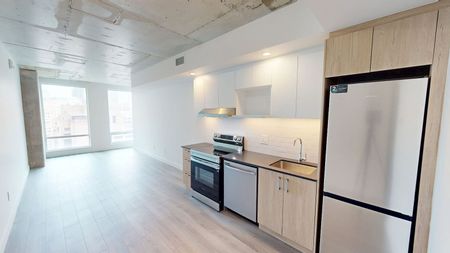 From bold architecture to sweeping skyline views, Skyla is where downtown Montréal living reaches its peak — in style - Photo 5