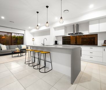5 Olive Street, Helensvale QLD 4212 - House For Rent | Domain - Photo 4