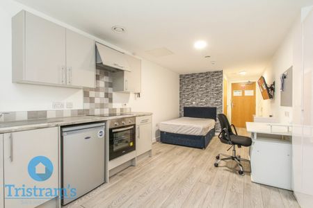 References Pending - 1 bed Apartment - Photo 2