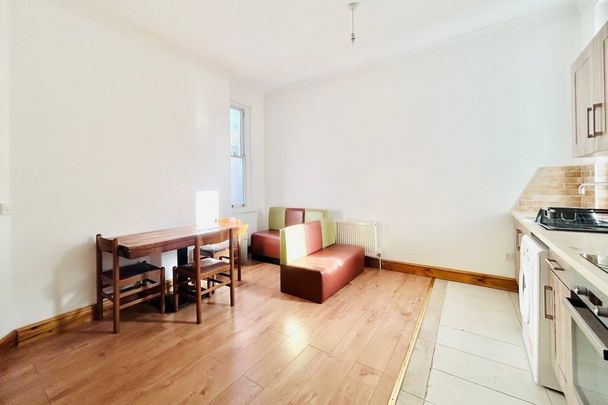 Wellington Road - Photo 1