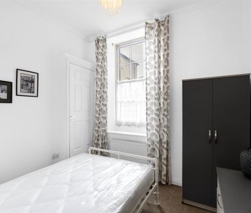 Wyndham Street West, Stonehouse, Plymouth - Photo 5