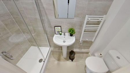 Studio to rent - Photo 5