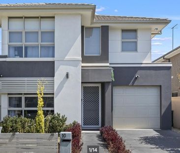 Stylish Family Living in Leppington - Photo 1
