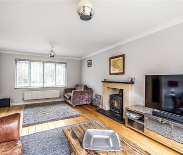 4 bedroom detached house to rent - Photo 2