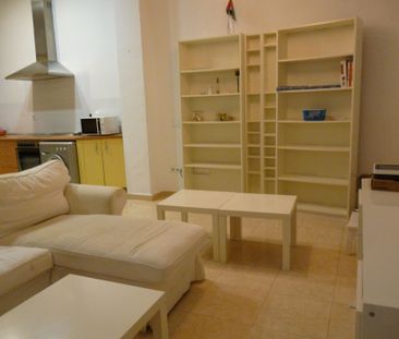 Piso de alquiler en Calle de Jaime el Conquistador, Chopera - Photo 3